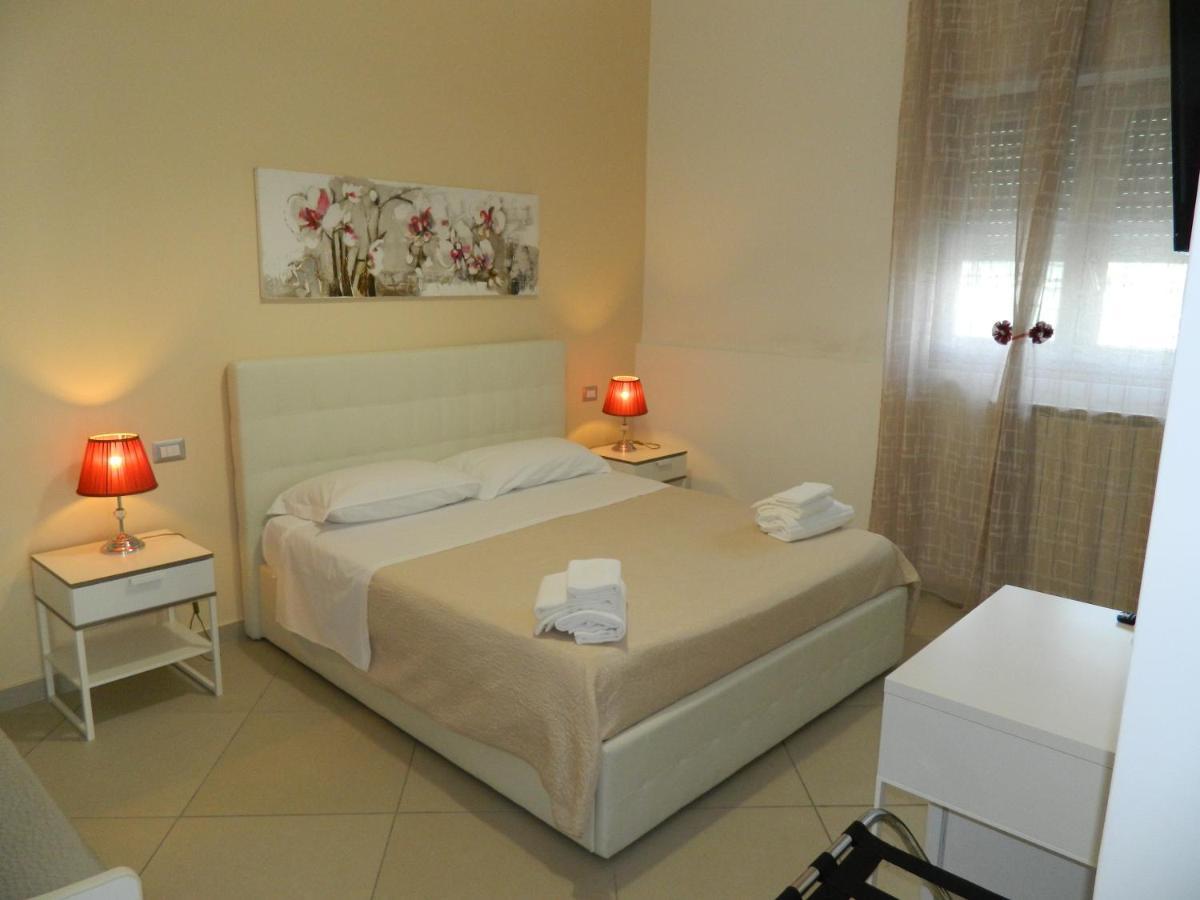 A Casa Di Anna - Locazione Turistica - Hotell Matera Exteriör bild